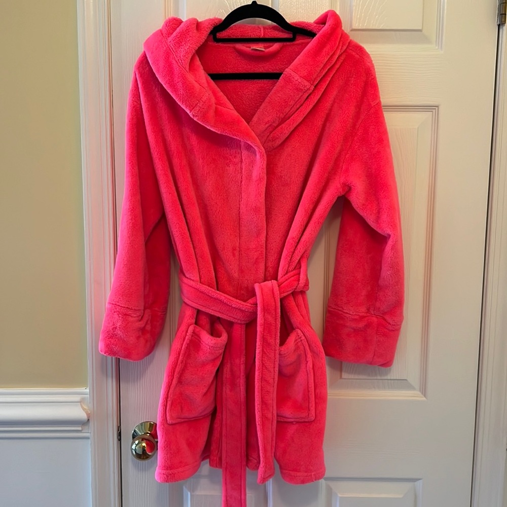 Love Pink Victoria’s Secret Plush Robe